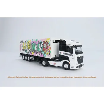 MINI GT 1:64 Model de Camion pentru transport Actros LBWK Kuma Graffiti -#333 LHD