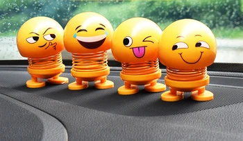 Amuzant Emoticoane Tremura Capul De Păpușă Mici Ornamente Minunate Accesorii Auto Interior Papusa Creative Emoticoane Jucării Decor Masina
