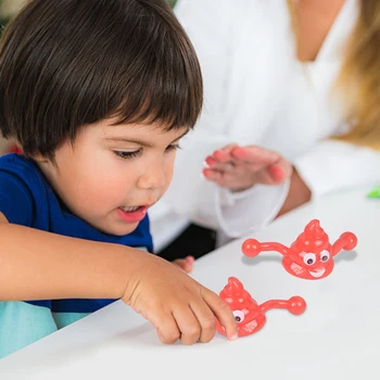 KidsFunny CatapultStretchy Elastic PoopToy Mini Lipicios Caca De Zbor Jucărie Ca Noutate Cadou Pentru Copii